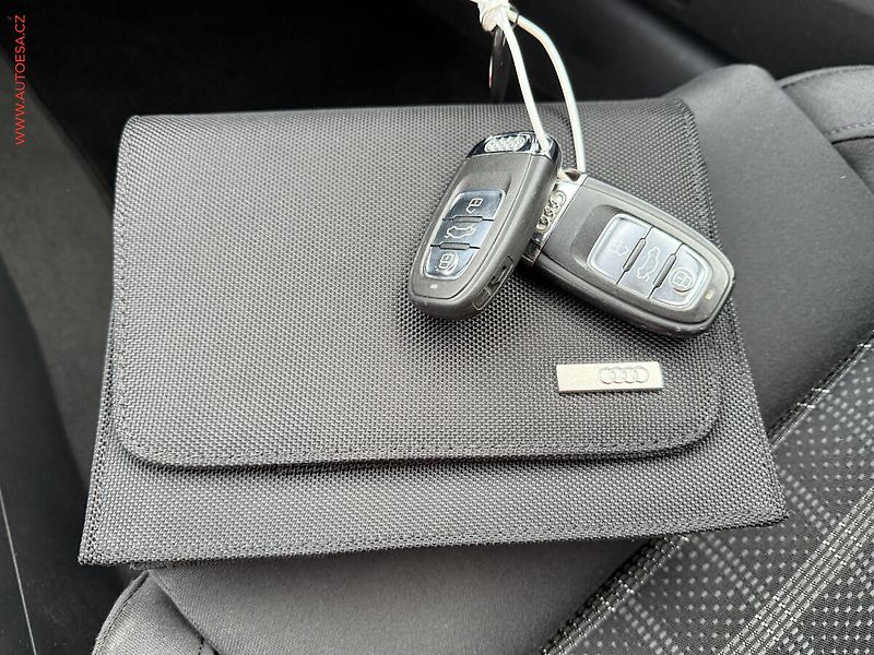 Audi A4 (2011) 3.0 TDi quattro, Bixen - fotka 16 z 16