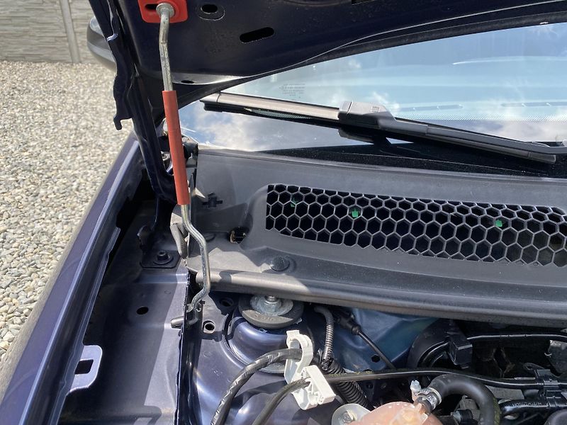 Lancia Delta 2.0JTD 165PS SPORT NAVI SERVIS - fotka 74 z 169