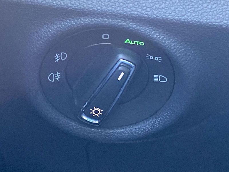 Škoda Kamiq (2025) 1.5 TSI DSG Monte Carlo - fotka 24 z 37