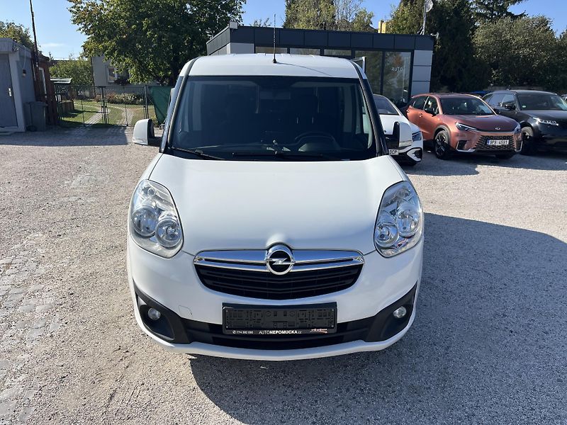 Opel Combo (2013) 1.4i 16v 70kw Klima - fotka 2 z 18