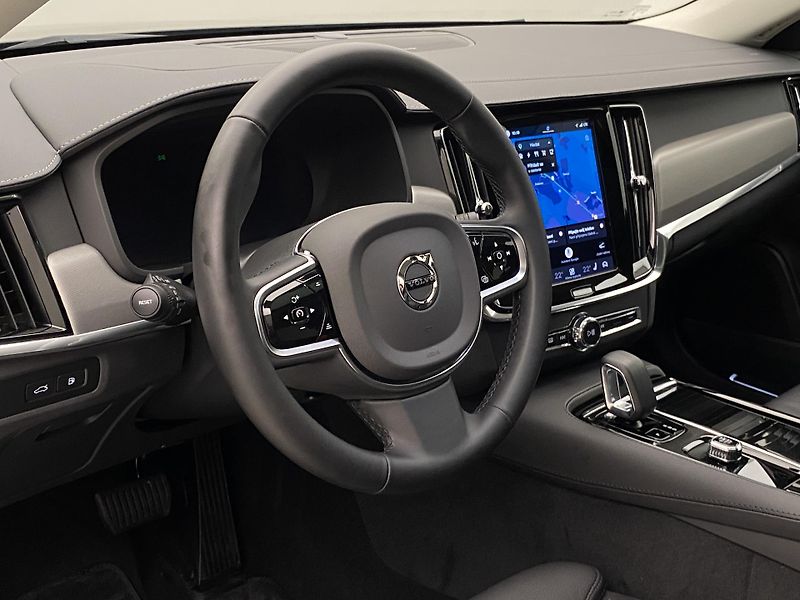 Volvo V90 T6 AWD RECHARGE BRIGHT PLUS  - fotka 19 z 64