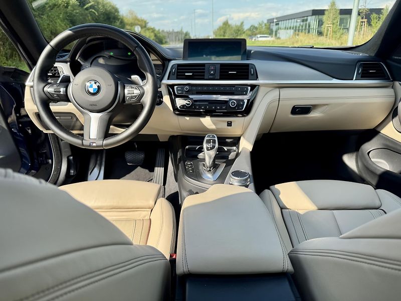 BMW Řada 4 (2017) BMW 440i xDrive Coupé F32 - fotka 24 z 27