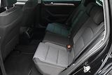 Volkswagen Passat 2,0 TDI 110kW DSG Business Zár - náhled 14
