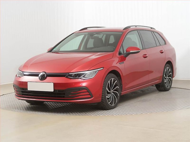 Volkswagen Golf (2021) 2.0 TDI, Automat, Serv.kniha - fotka 2 z 17