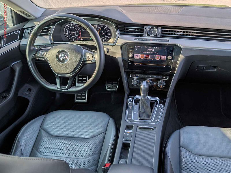 Volkswagen Arteon (2019) 2.0 TSi 4Motion, 1.maj,ČR - fotka 7 z 27