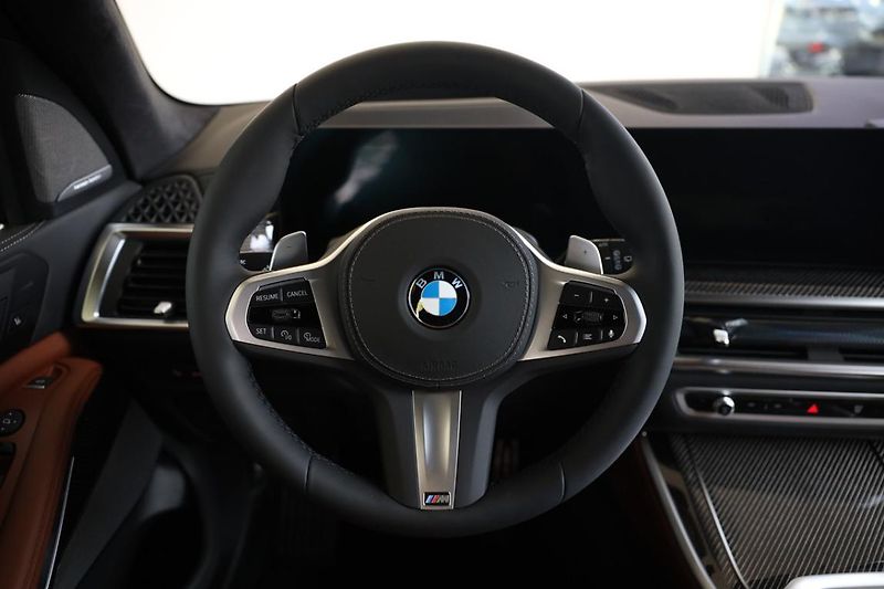 BMW X5 xDrive40d - fotka 10 z 18