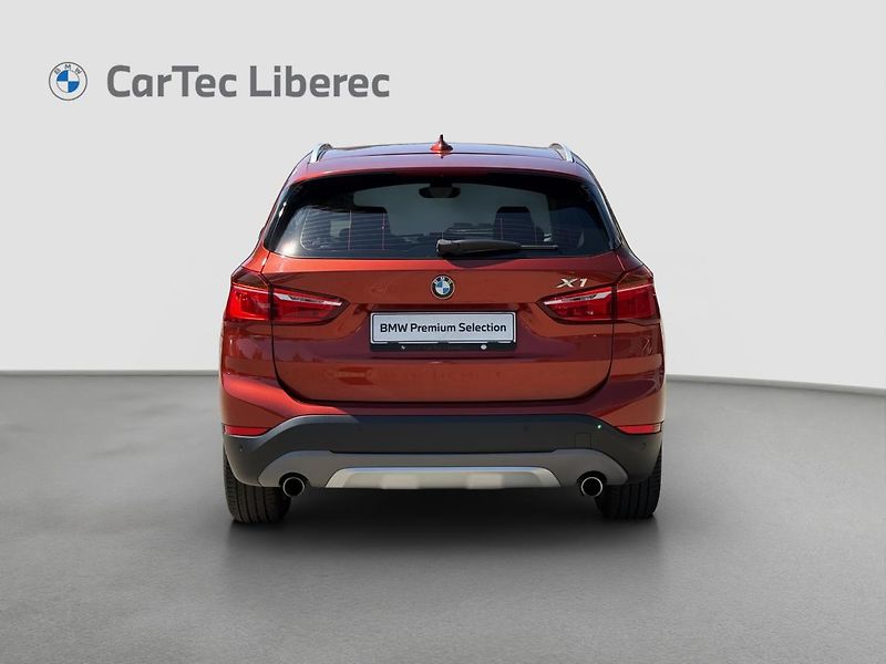 BMW X1 xDrive20d - fotka 21 z 23