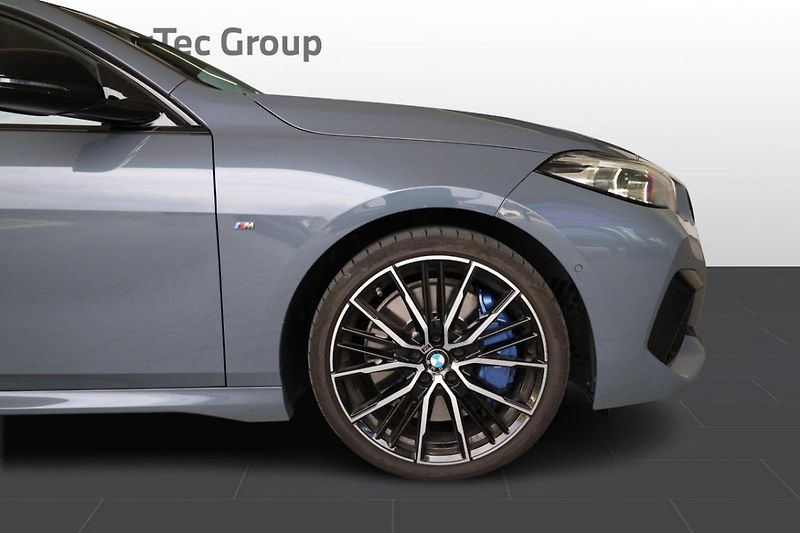 BMW Řada 2 M235i xDrive Gran Coupé - fotka 10 z 26