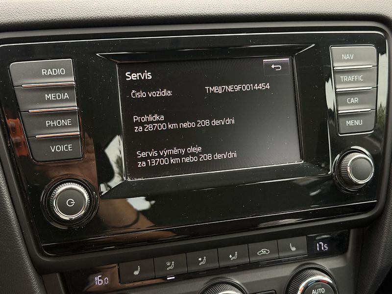 Škoda Octavia 2.0 TDI CR DPF Elegance Combi - fotka 14 z 28