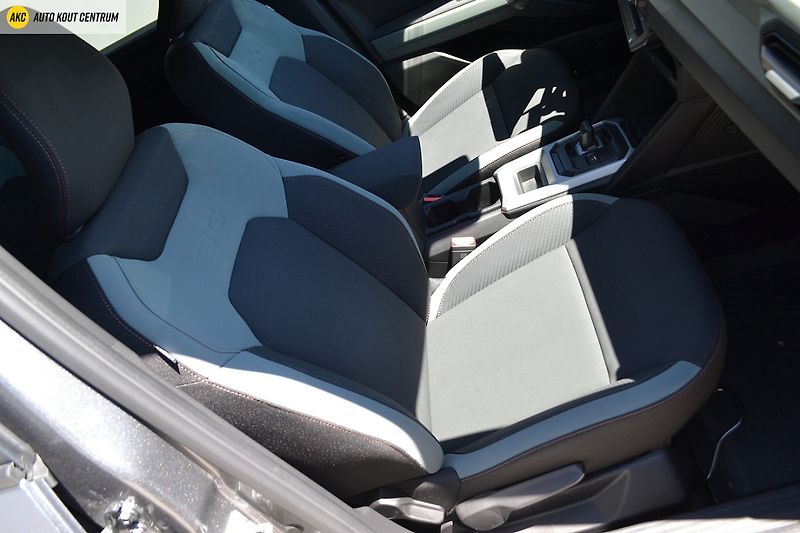 Dacia Duster Extreme hybrid 155 - fotka 14 z 55