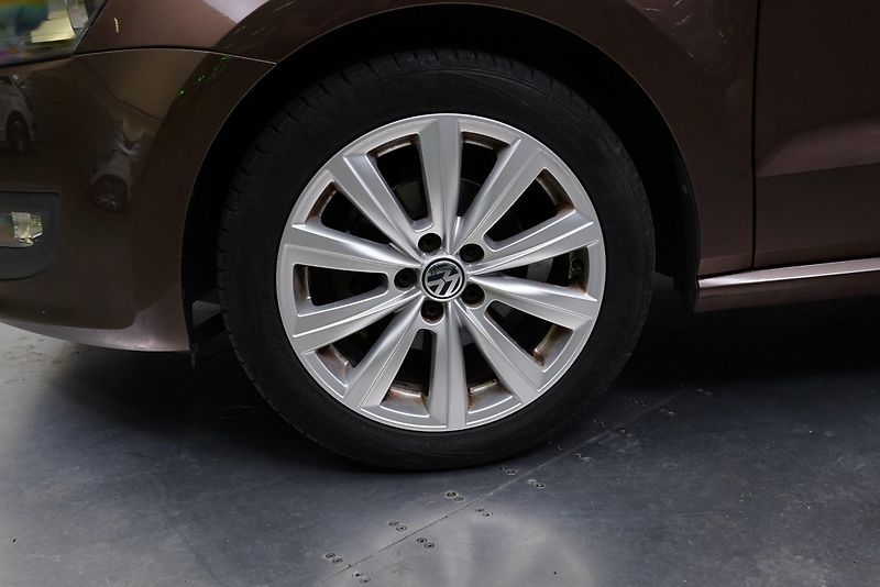 Volkswagen Polo - fotka 10 z 23