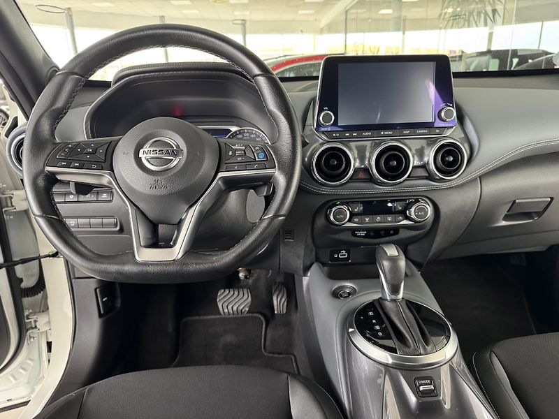 Nissan Juke 1,0DIG-T 117*AUT*TEKNA*Tažné - fotka 12 z 38