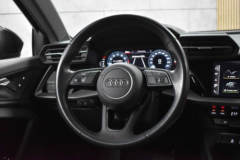 Audi A3 30 TFSi SPORT*AUTOMAT*DPH* - fotka 13 z 31
