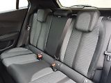 Peugeot 2008 (2026) ALLURE 1.2 TURBO 100k MAN6 - náhled 12