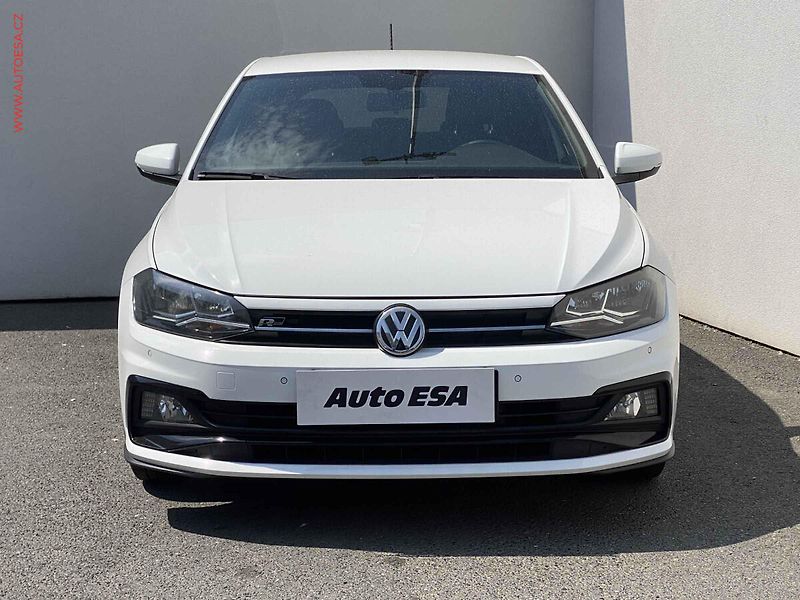 Volkswagen Polo (2018) 1.0 TSi, Highline, navi, - fotka 2 z 19