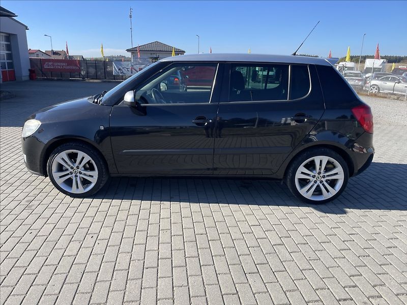 Škoda Fabia 1,4 i 16V 63kw Sportline Klima - fotka 37 z 42