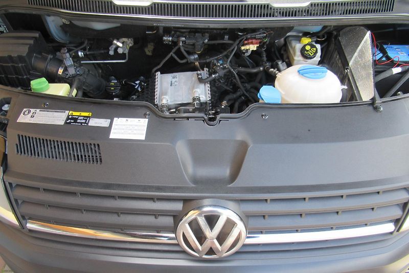 Volkswagen Transporter T6 2.0TDI KLIMA EL.DVEŘE 9MÍST - fotka 24 z 25