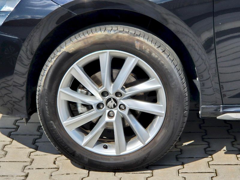 Škoda Kamiq (2025) Top Selection 1.0 TSI 85 kW 7° - fotka 11 z 30