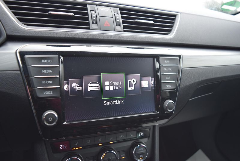 Škoda Superb (2017) 1.4TSI 92kwSTYLE XEN NAVI APP  - fotka 29 z 49