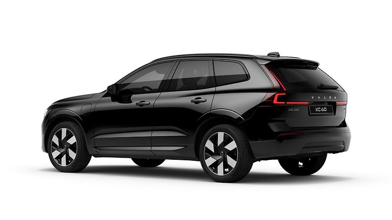 Volvo XC60 ULTRA DARK T6, 360°, PANORAMA, - fotka 3 z 7