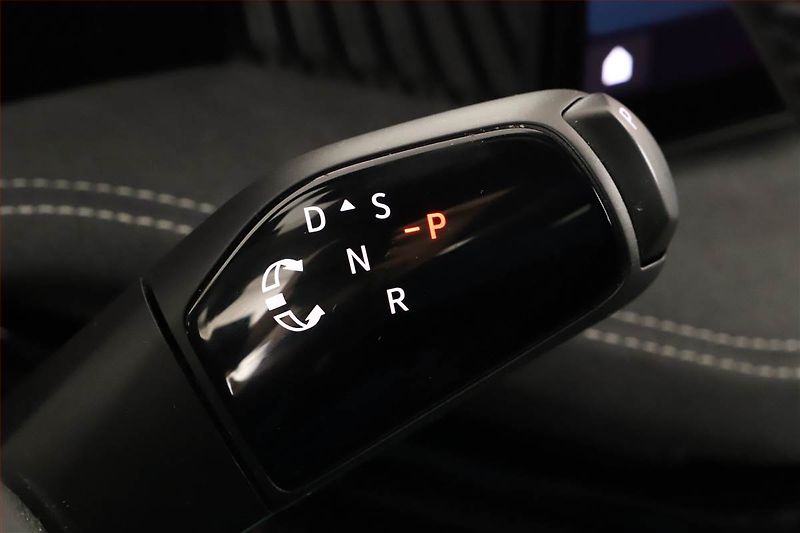 Škoda Superb (2025) 2.0 TDI, SPORTLINE, KEYLESS - fotka 10 z 20