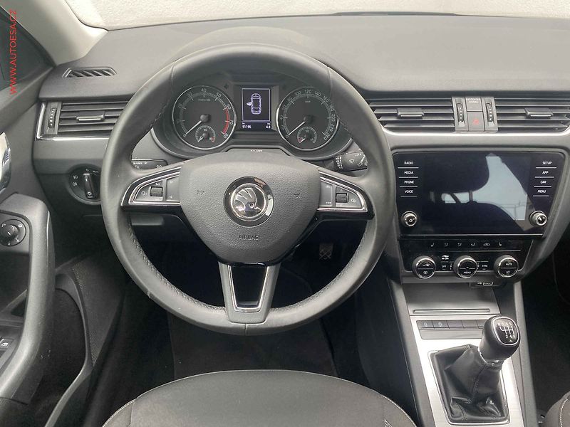 Škoda Octavia (2020) 1.0 TSi, Ambition, výhřev sed - fotka 11 z 17
