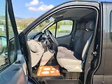 Opel Vivaro (2012) LONG 2.0 CDTi HRADEC KRÁLOVÉ - náhled 39