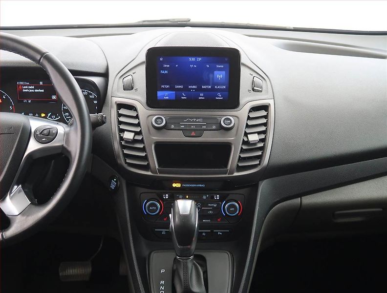 Ford Tourneo Connect (2022) Maxi Active 1.5 EcoBlue, 7Míst - fotka 12 z 22