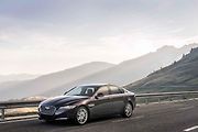 Jaguar XF.