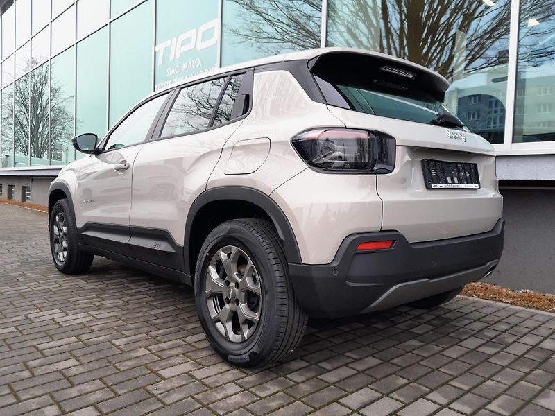 Jeep Avenger (2026) Longitude 1,2 110 PS automat - fotka 11 z 43