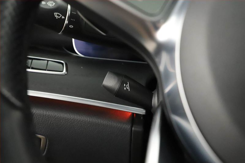 Mercedes-Benz Třídy E (2019) E 400 d - fotka 27 z 27