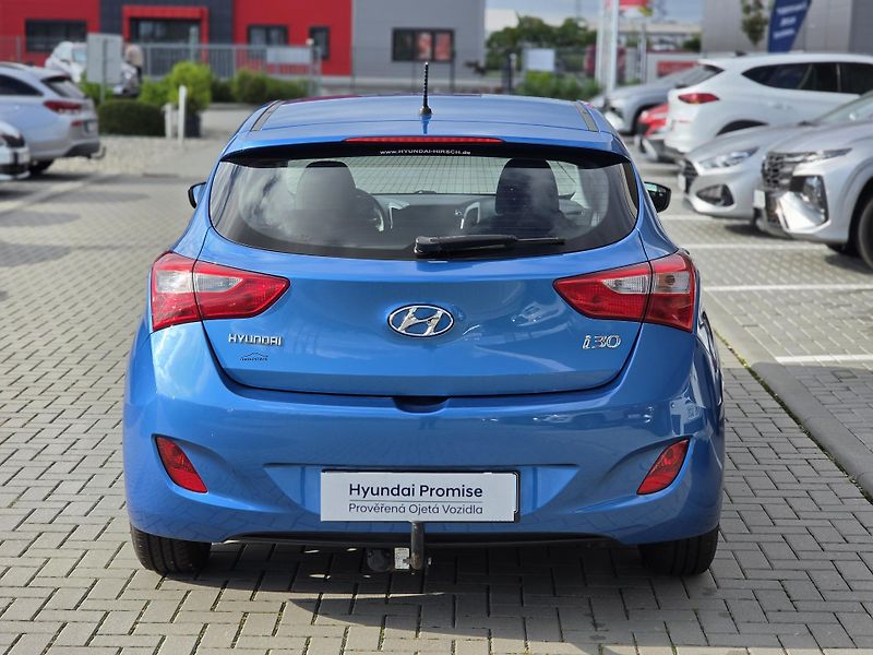 Hyundai i30 (2016) 1,4i 73kW Entry - fotka 4 z 17