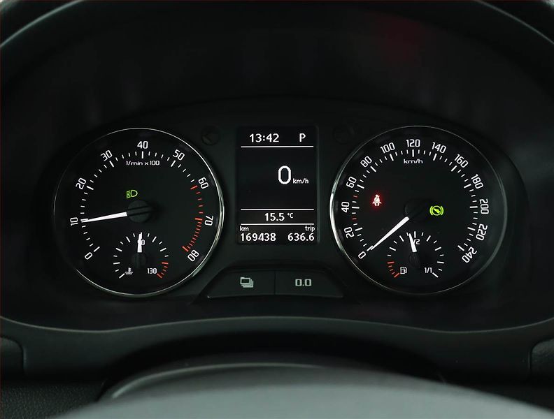 Škoda Roomster (2011) 1.2 TSI, Automat, Tempomat - fotka 11 z 15