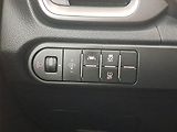Kia Ceed (2020) Exclusive 1.4 T-GDI - náhled 18