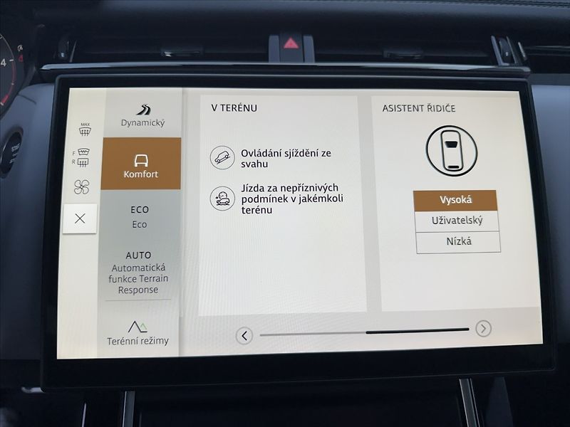 Land Rover Range Rover Velar 3,0 AUTOBIOGRAPHY D300 - fotka 19 z 37