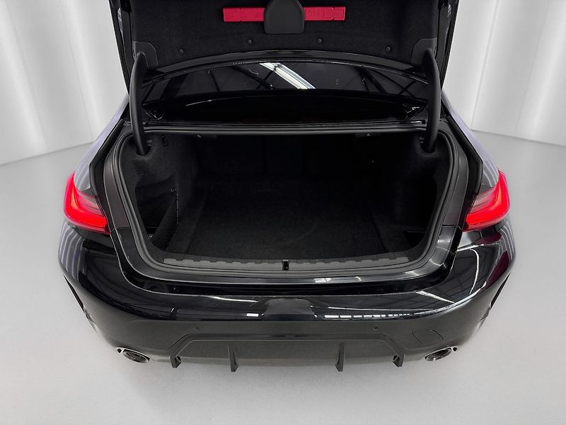 BMW Řada 3 320d xDrive M-PAKET, ACC, EL. - fotka 29 z 30