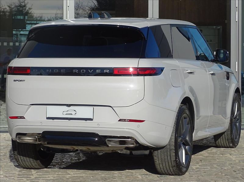 Land Rover Range Rover Sport 3,0 P460e DYNAMIC SE PHEV - fotka 4 z 20