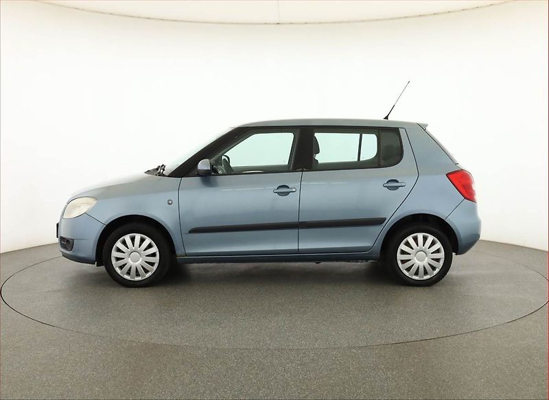 Škoda Fabia (2007) 1.4 TDI, rezervace - fotka 3 z 15
