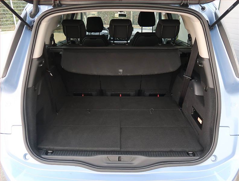 Citroën C4 Picasso (2015) 1.6 HDi, 7 míst, Serv.kniha - fotka 14 z 28