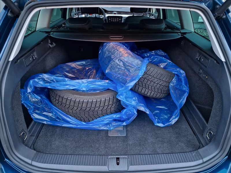 Volkswagen Passat 2.0TDI 147kW 4MOT DSG Eleg. - fotka 16 z 50