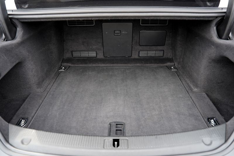 Audi A8 3.0 TFSI Quattro/Tiptr./290 PS - fotka 23 z 50