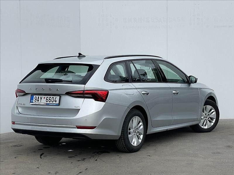 Škoda Octavia 2,0 TDI 4x4 DSG Ambi Plus TZ - fotka 3 z 22