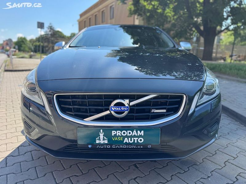 Volvo S60 2.4D5 R-Design servis.historie - fotka 11 z 30