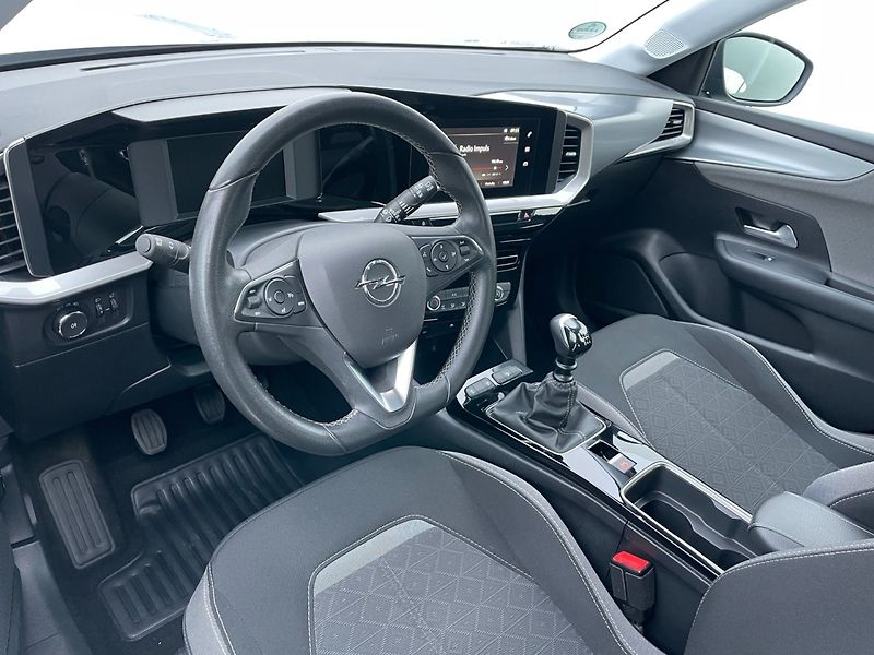 Opel Mokka (2022) 1.2T 96kW ČR! Kamera! - fotka 12 z 33