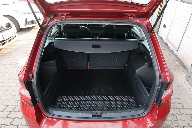 Škoda Fabia (2016) 1.2 TSI, ČR,1.maj, Serv.kniha - fotka 13 z 14