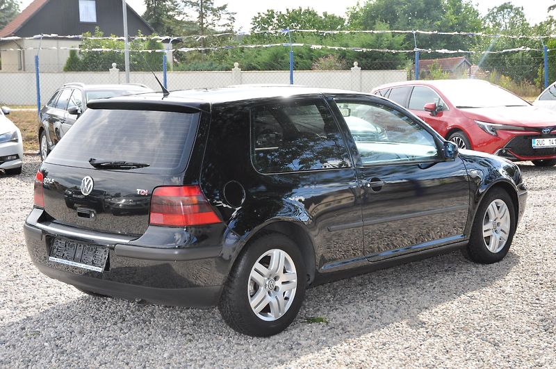 Volkswagen Golf IV 1.9TDi 74kW 3dv. - fotka 3 z 15
