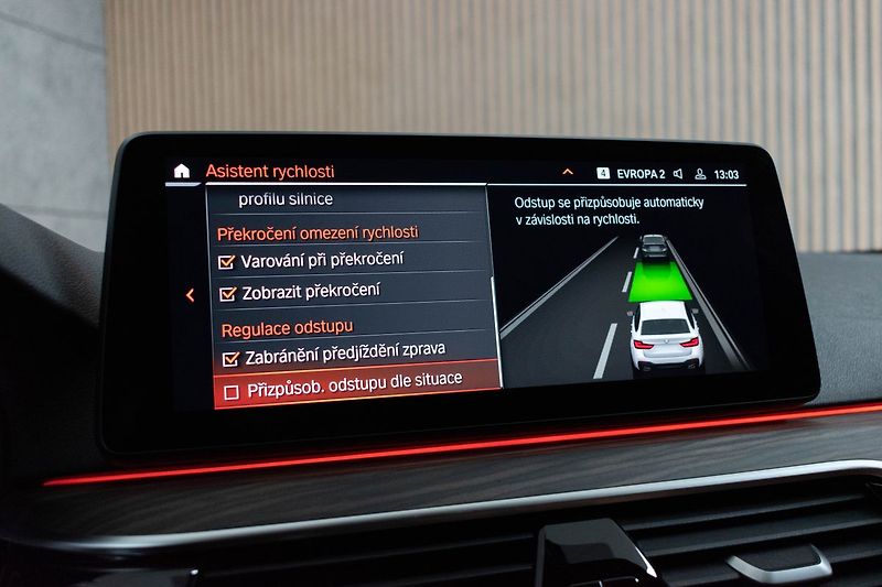 BMW Řada 5 530d xDrive ///MPAKET*ACC*DPH* - fotka 36 z 44