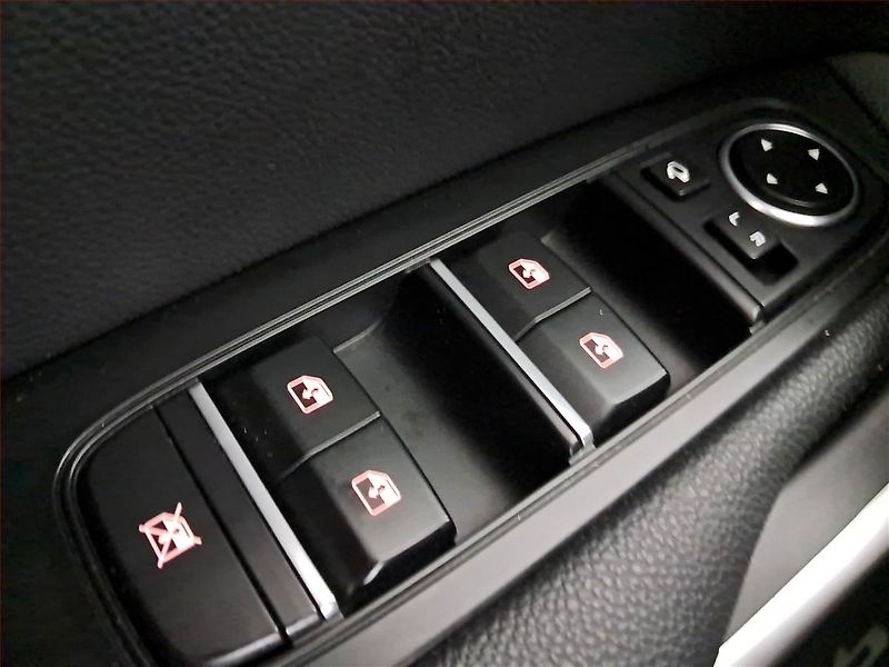 Kia Ceed (2022) GT Line 1.5 T-GDI - fotka 17 z 18