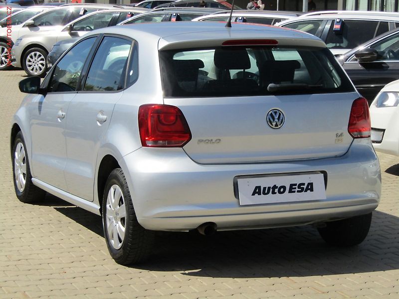 Volkswagen Polo (2010) 1.4TSi, ČR, Trendline - fotka 6 z 15