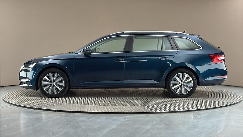Škoda Superb 2.0 TDI DSG Style Combi - fotka 4 z 26